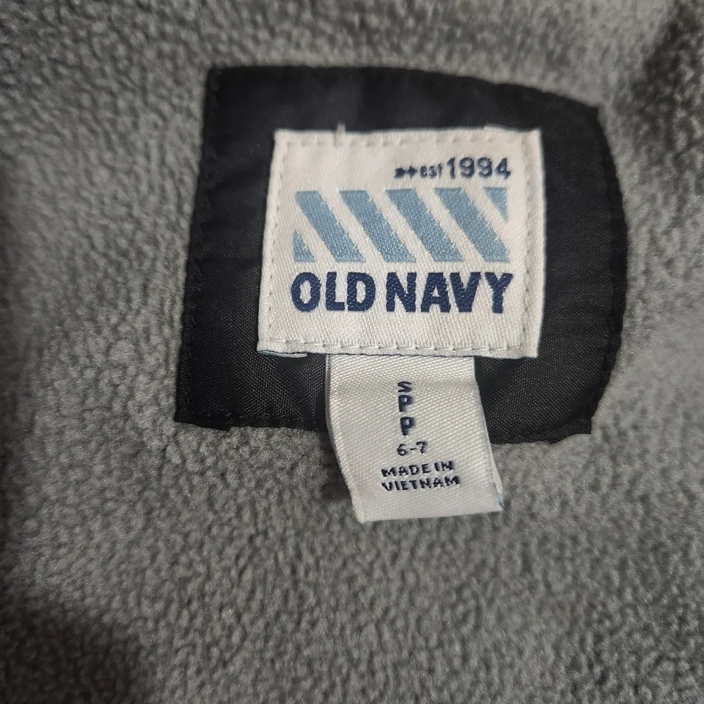 Old Navy Black Kids Puffer Vest